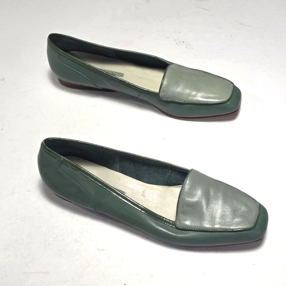 Enzo Angiolini Sage Green Women's Loafers Size 8 - Picture 1 of 9